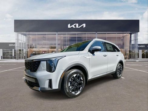 New 2026 Kia Sorento S image 4
