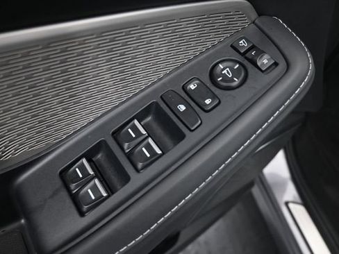 Used 2024 Acura MDX SH-AWD w/ Advance Package image 13