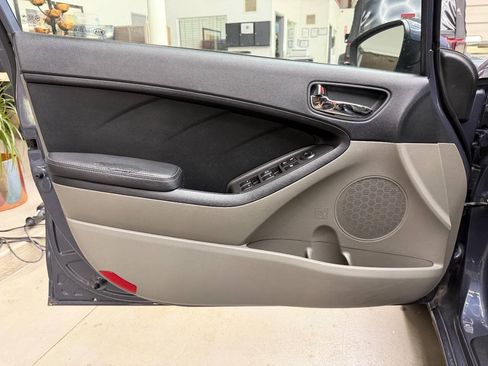 Used 2014 Kia Forte LX w/ Popular Package FWD image 10