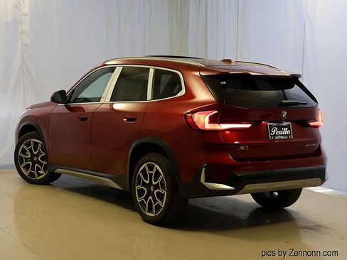 New 2026 BMW X1 xDrive28i image 9