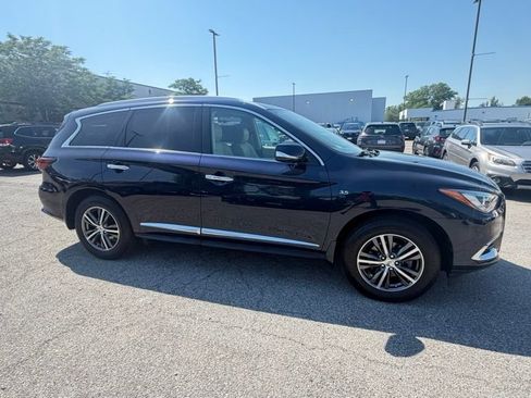 Used 2019 INFINITI QX60 Luxe w/ Essential Package AWD/4WD image 5