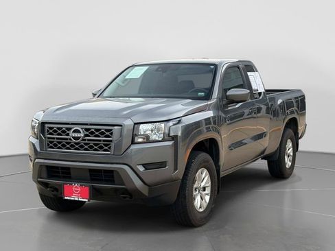 Used 2024 Nissan Frontier SV w/ Technology Package AWD/4WD image 8