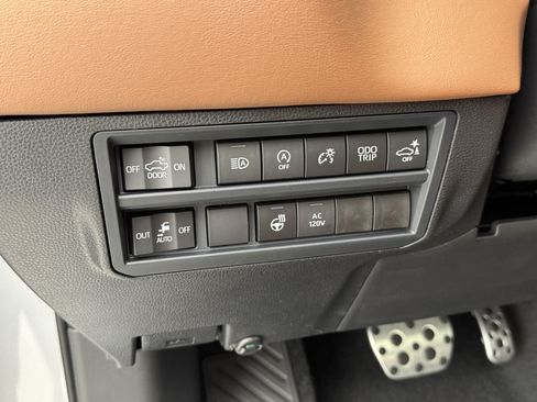 New 2026 Toyota Tundra 1794 Edition AWD/4WD image 17