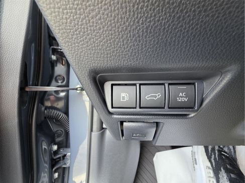 New 2026 Toyota Prius Plug-In Hybrid image 28