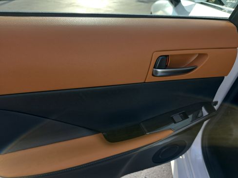 Used 2021 Lexus IS 300 w/ Comfort Package image 8