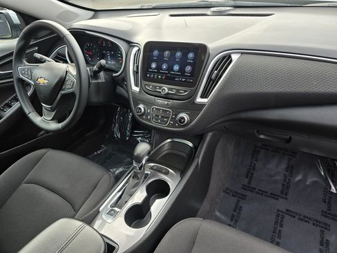 Used 2024 Chevrolet Malibu LT w/ Sport Edition image 10