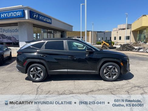 Certified 2025 Hyundai Tucson SEL image 12