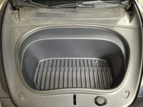Used 2025 Tesla Model 3 RWD image 27