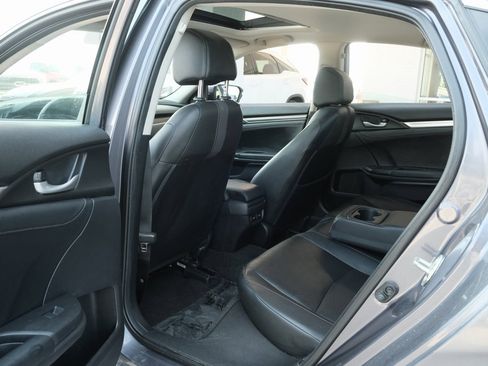 Used 2020 Honda Civic Touring image 24
