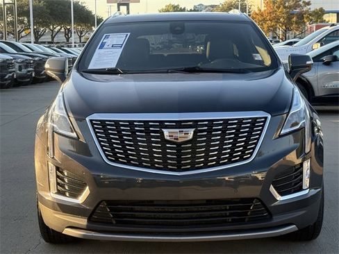 Certified 2021 Cadillac XT5 Premium Luxury w/ LPO, Floor Liner Package image 8