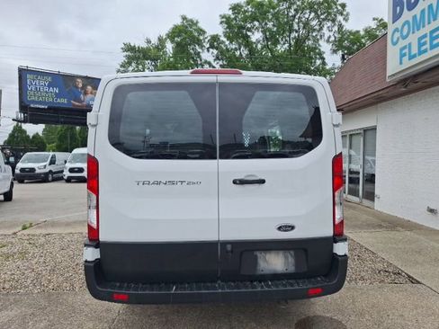 Used 2024 Ford Transit 250 Low Roof w/ Exterior Upgrade Package RWD image 5
