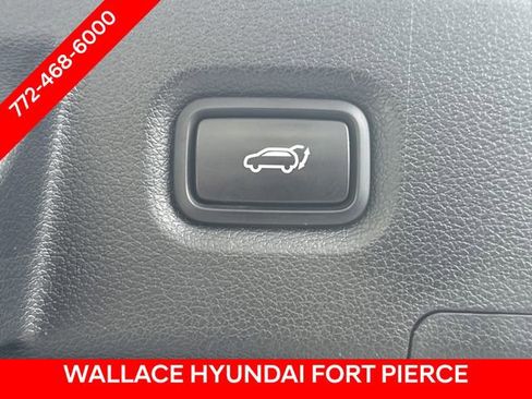 Used 2021 Hyundai Santa Fe SEL w/ Convenience Package image 11