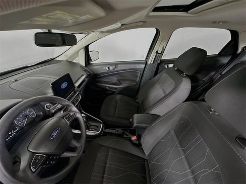 Used 2021 Ford EcoSport SE w/ SE Convenience Package image 11