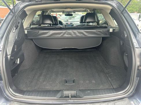 Used 2016 Subaru Outback 2.5i Limited AWD/4WD image 14
