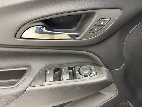 Certified 2023 Chevrolet Equinox RS AWD/4WD image 23