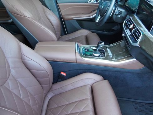 Used 2023 BMW X5 sDrive40i image 12