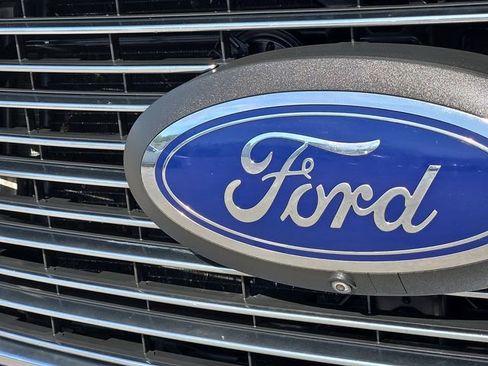 Used 2020 Ford F350 Lariat w/ Lariat Ultimate Package AWD/4WD image 7