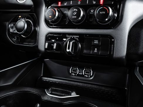 Used 2023 RAM 1500 Big Horn w/ Trailer Tow Group image 16