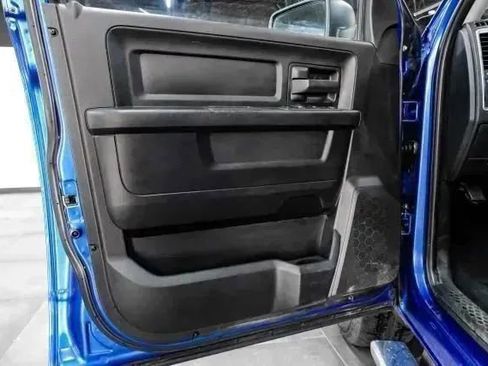 Used 2019 RAM 1500 Express w/ Express Value Package AWD/4WD image 45