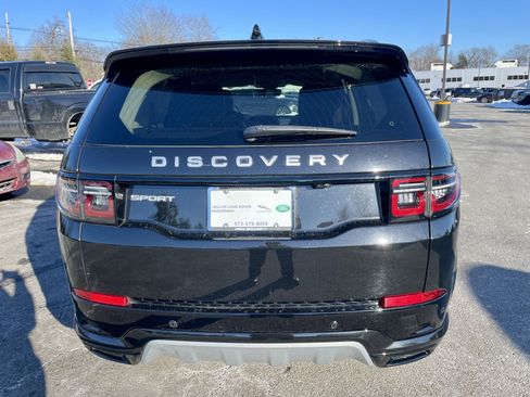 Used 2024 Land Rover Discovery Sport S image 6