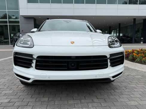 Used 2023 Porsche Cayenne Platinum Edition AWD/4WD image 11
