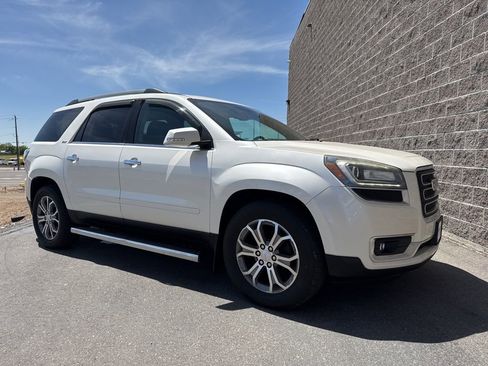 Used 2014 GMC Acadia SLT image 1