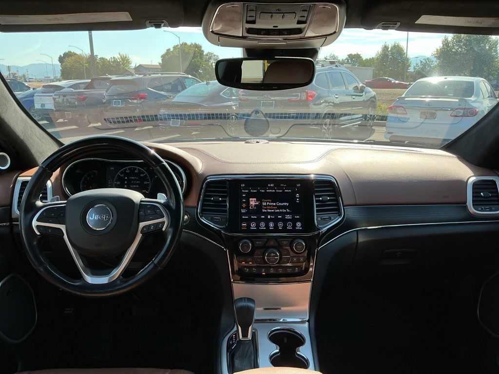 Used 2020 Jeep Grand Cherokee Summit AWD/4WD image 29