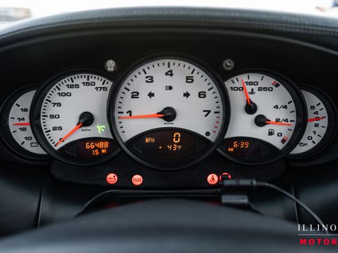 Used 2000 Porsche 911 Carrera 4 image 21