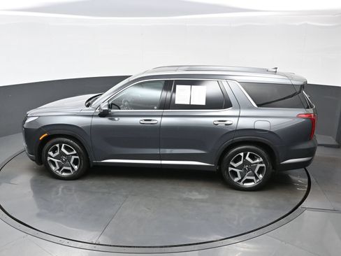 Certified 2023 Hyundai Palisade SEL w/ Winter Package AWD/4WD image 36