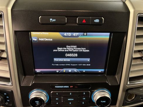 Used 2015 Ford F150 Lariat w/ Equipment Group 502A Luxury image 10