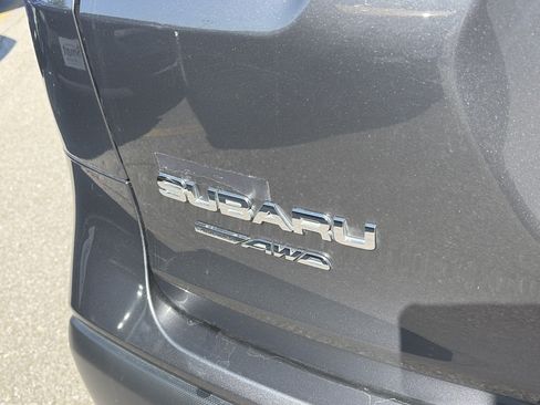 Used 2023 Subaru Ascent Touring AWD/4WD image 9
