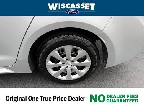 Used 2024 Toyota Corolla LE image 16