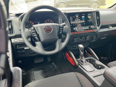 New 2026 Nissan Frontier Pro-X w/ Pro-X Convenience Package image 18