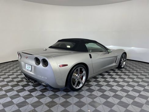 Used 2005 Chevrolet Corvette Convertible w/ Preferred Equipment Group image 19