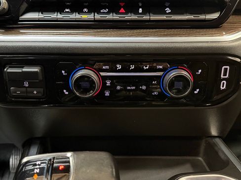 Used 2022 Chevrolet Silverado 1500 LT Trail Boss w/ Protection Package image 16