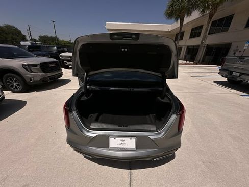 Used 2023 Cadillac CT4 Premium Luxury RWD image 31