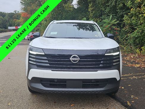 New 2026 Nissan Kicks SV w/ Cold Weather Package image 2