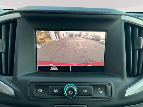 Used 2023 GMC Terrain SLE w/ Driver Convenience Package AWD/4WD image 18