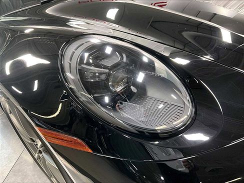 Used 2024 Porsche 911 Carrera image 15