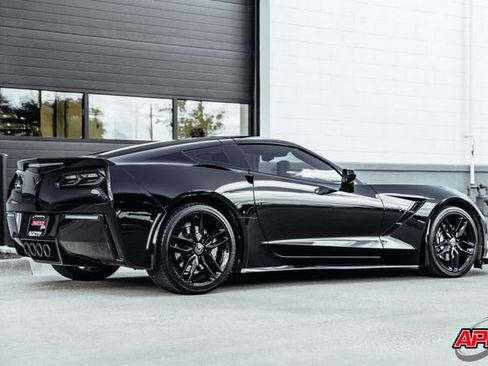 Used 2016 Chevrolet Corvette Stingray Coupe RWD image 50