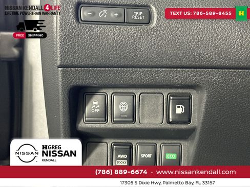 Used 2020 Nissan Rogue S image 26