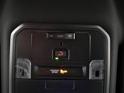 Certified 2025 Toyota Tacoma SR5 image 26