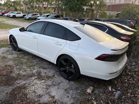 Used 2024 Honda Accord Sport image 5