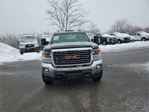 Used 2016 GMC Sierra 2500 SLE w/ SLE Preferred Package image 2