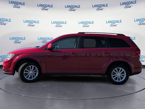 Used 2015 Dodge Journey SXT w/ Flexible Seating Group image 10