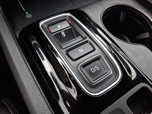 Used 2024 Honda Pilot EX-L image 14
