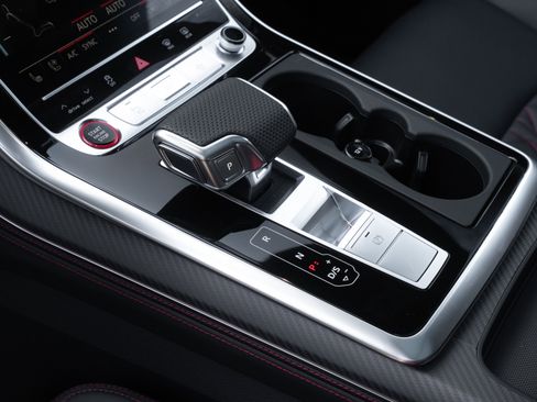 New 2026 Audi SQ8 Prestige image 19