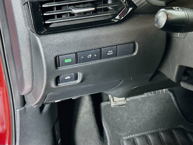 Used 2024 Nissan Sentra SV FWD image 10
