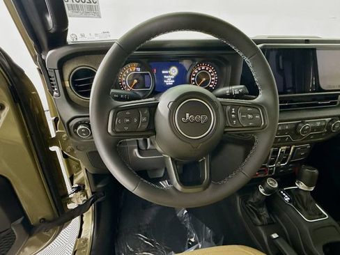 New 2026 Jeep Gladiator Willys AWD/4WD image 11