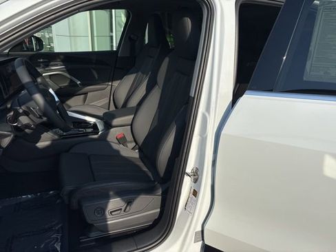 New 2026 Audi Q5 Premium Plus image 9